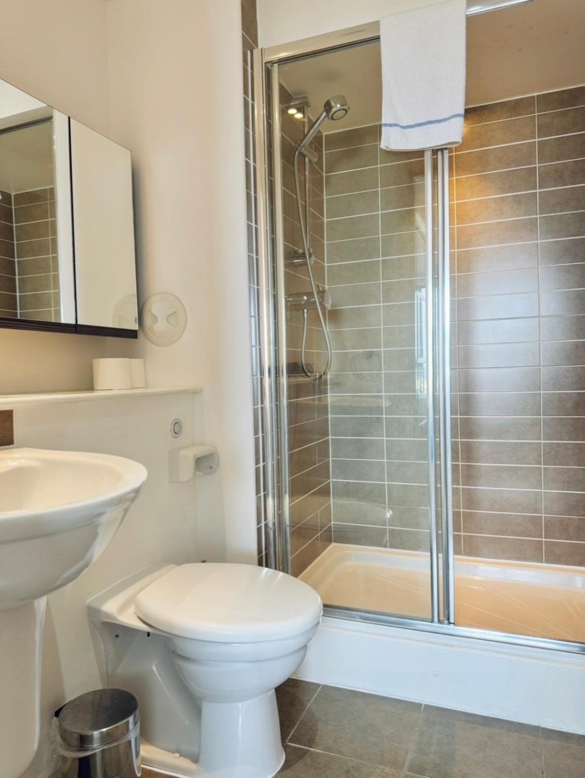 Modern Two Bedroom Apartments EDI Kültér fotó