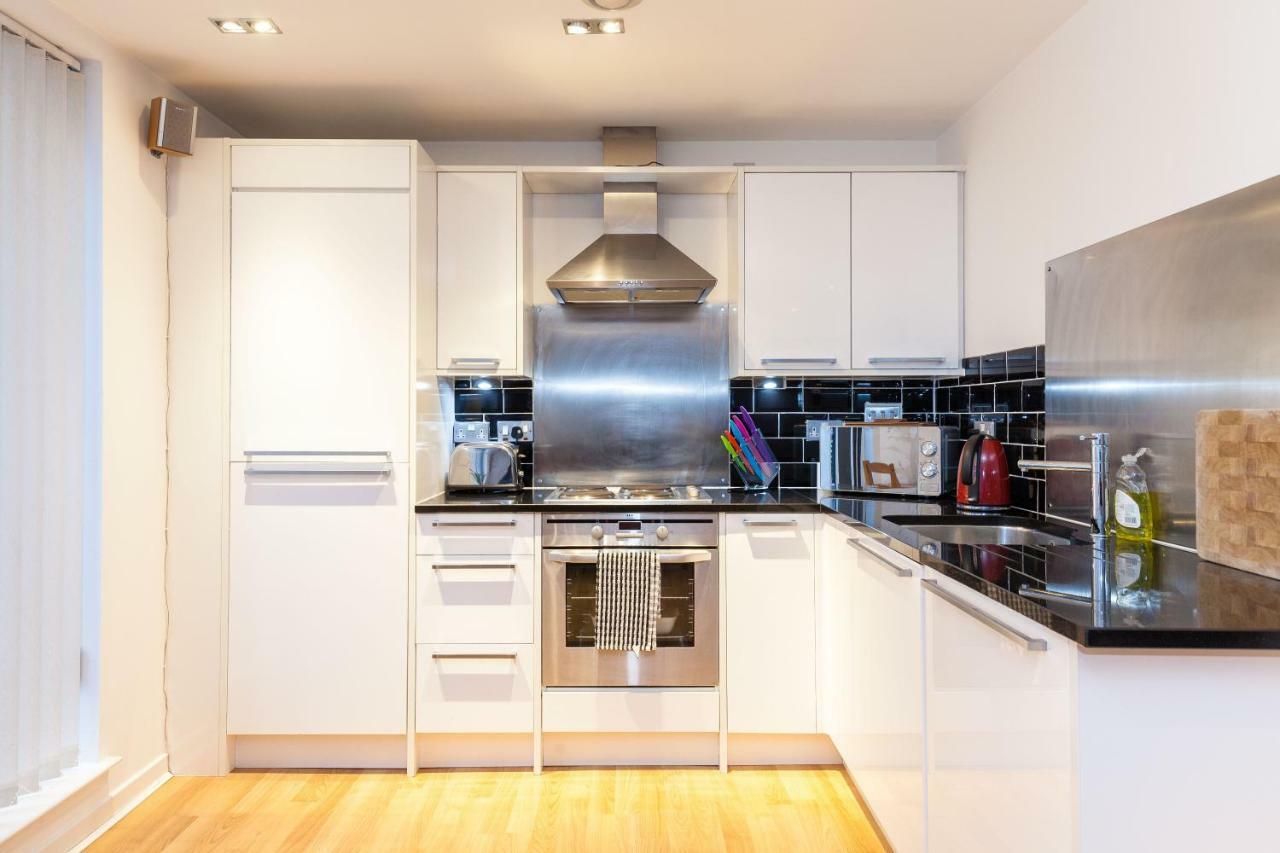 Modern Two Bedroom Apartments EDI Kültér fotó
